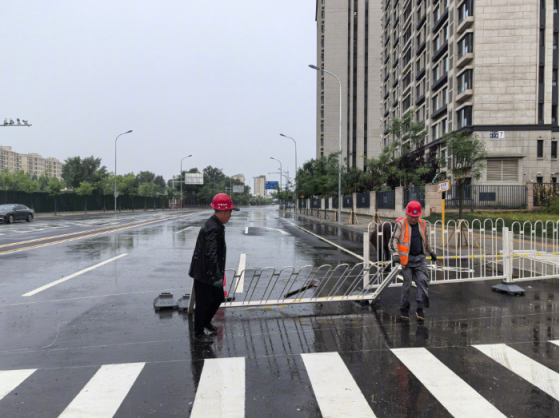 炒股炒股配资网 大兴富华路今天正式通车，四千余居民出行难题得解